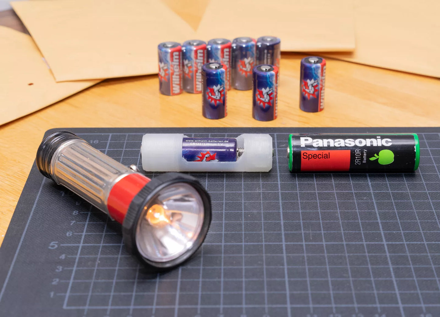 3 Volt 2R10 Duplex Stabbatterie Batterie Adapter für DDR Retro Taschenlampe (Ohne Batterie)