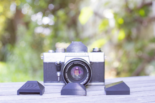 Prismensucher Abdeckung konstruiert für eine Pentacon  Praktica VLC3