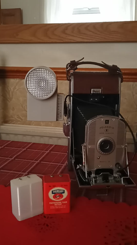 45V No.460 Photographic Flash Battery Adapter "Nine Lives"